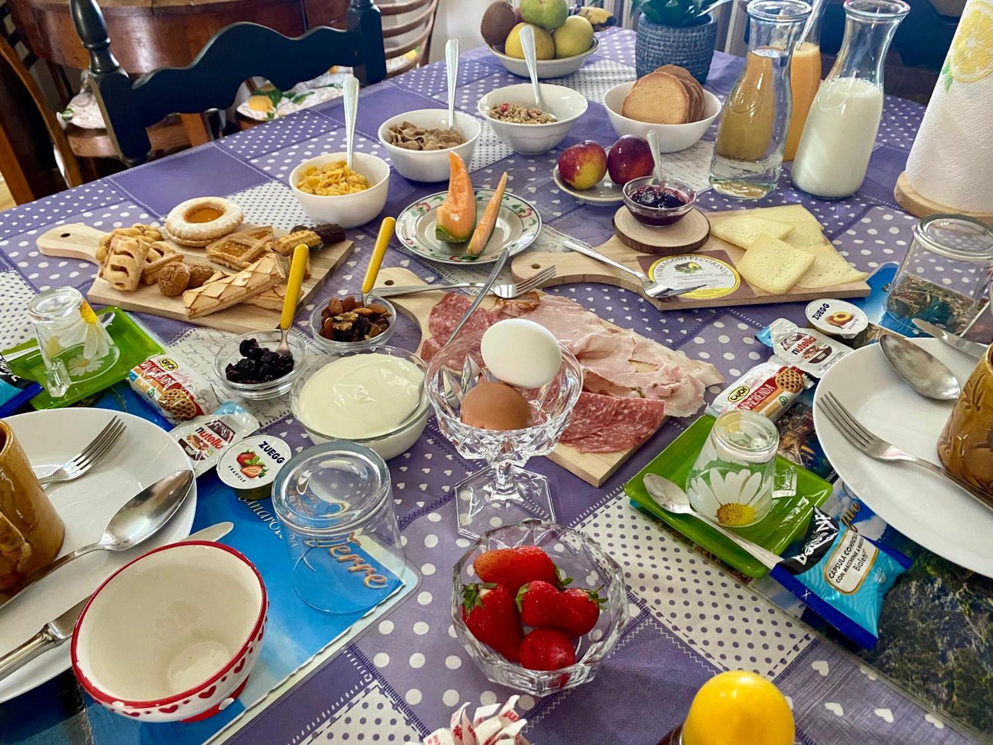 La Ginestra B&B Fosdinovo Bagian luar foto